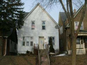 2929 S Clement Ave, Milwaukee, WI 53207