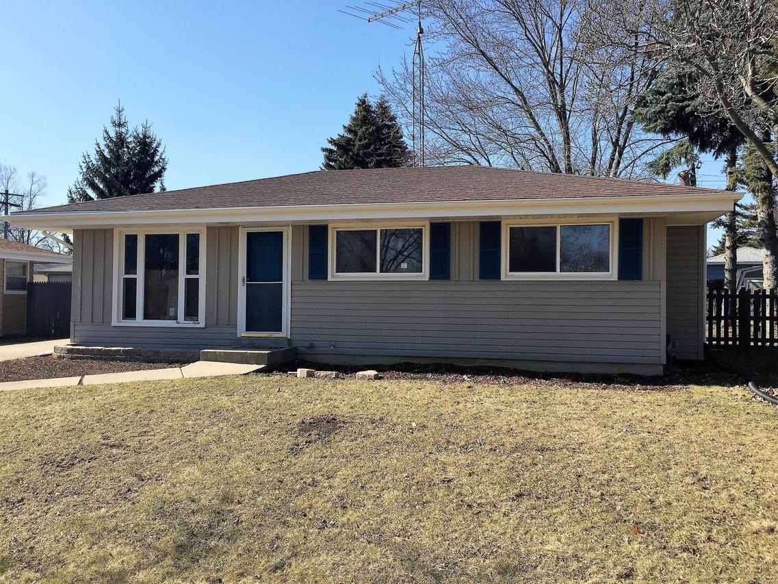 6508 59th Ave, Kenosha, WI 53142