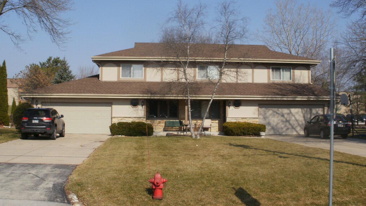 11642 W Edgerton Ave. #11644, Hales Corners, WI 53130