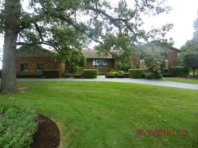 12523 Richmond Rd, Randall, WI 53181