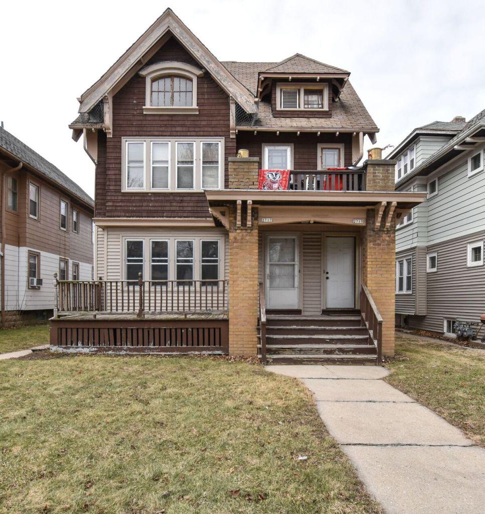 2717 N 45th St. #2719, Milwaukee, WI 53210