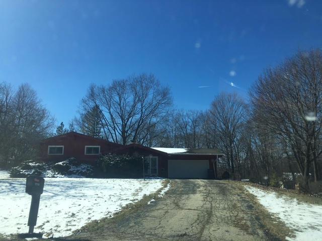 17753 W Elger Ct, New Berlin, WI 53146