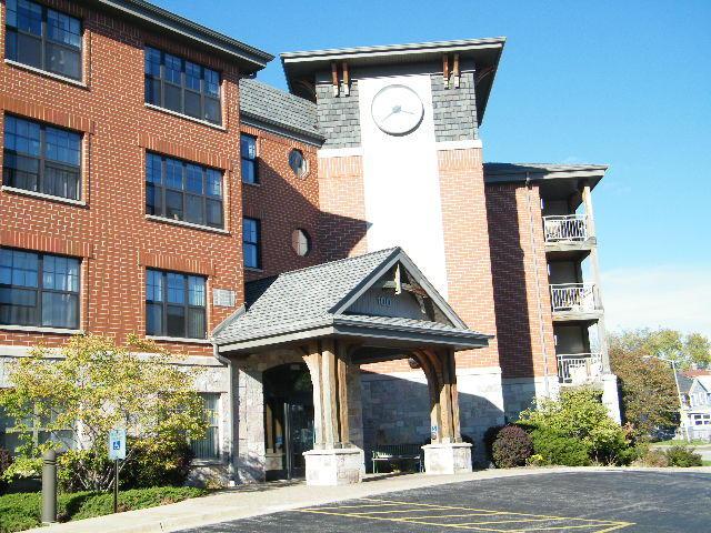 100 E Main St #229, Waukesha, WI 53186