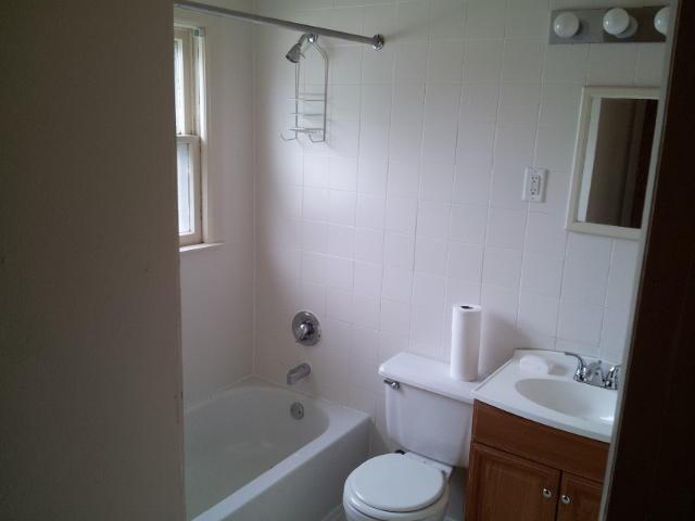3006 S 61st St, Milwaukee, WI 53219