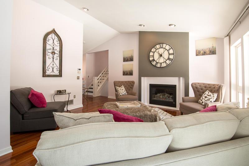 895 Timber Pass, Brookfield, WI 53045