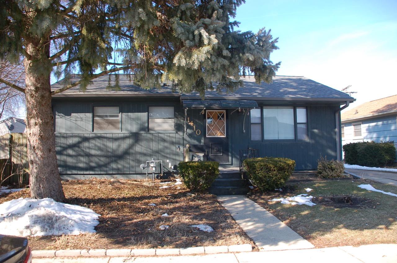 1410 North St, Racine, WI 53402