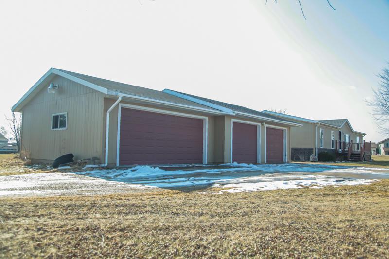 N6404 River Trail Way, Onalaska, WI 54650