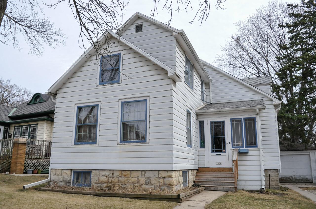 1360 N 72nd St., Wauwatosa, WI 53213
