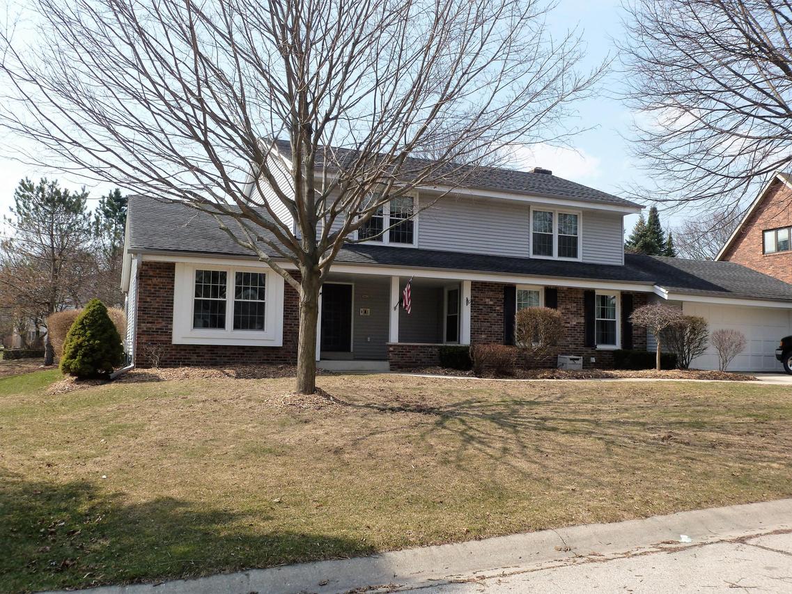 5615 Gatewood Ln., Greendale, WI 53129