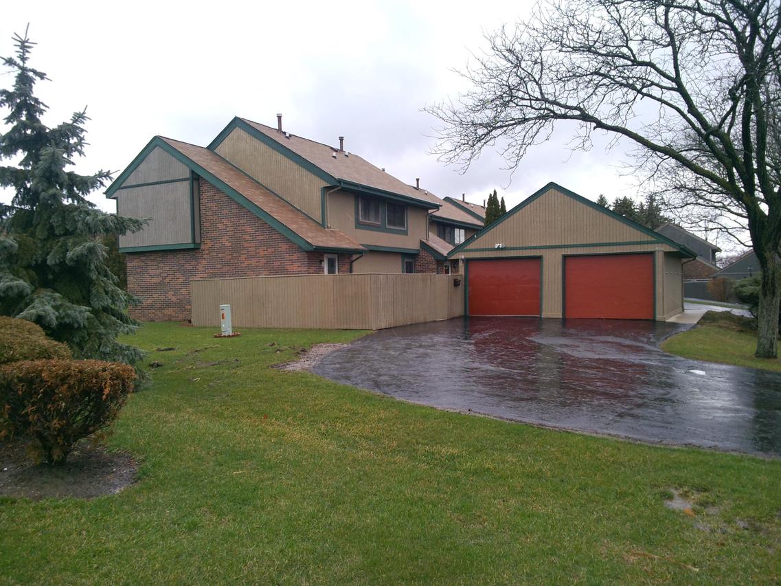 4802 S 19th St, Milwaukee, WI 53221