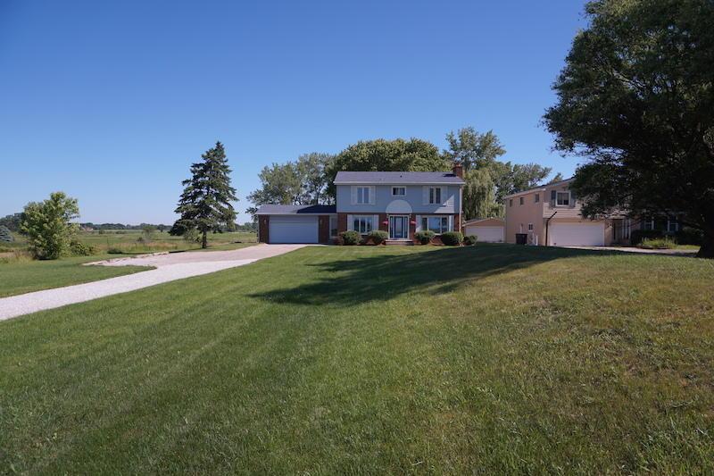 10514 7th St, Somers, WI 53177