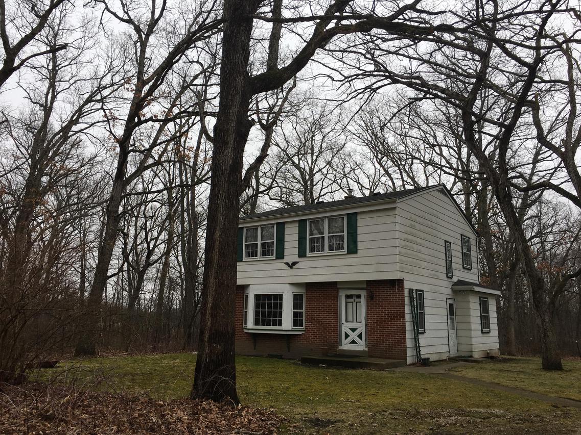 25401 Woodstead Rd, Waterford, WI 53185