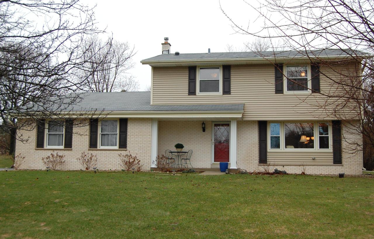 W263N4969 Blackthorn Ct., Lisbon, WI 53072