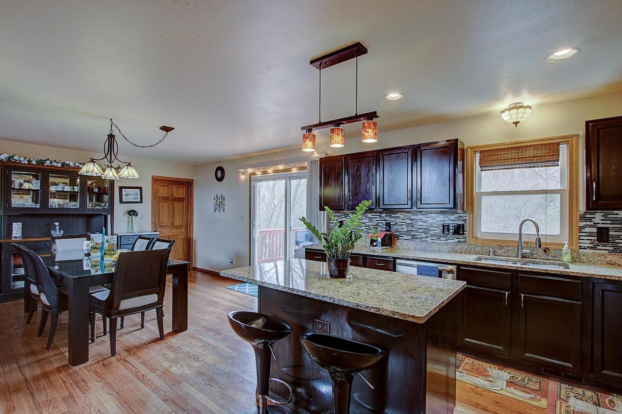 7405 S Tifton Dr, Franklin, WI 53132