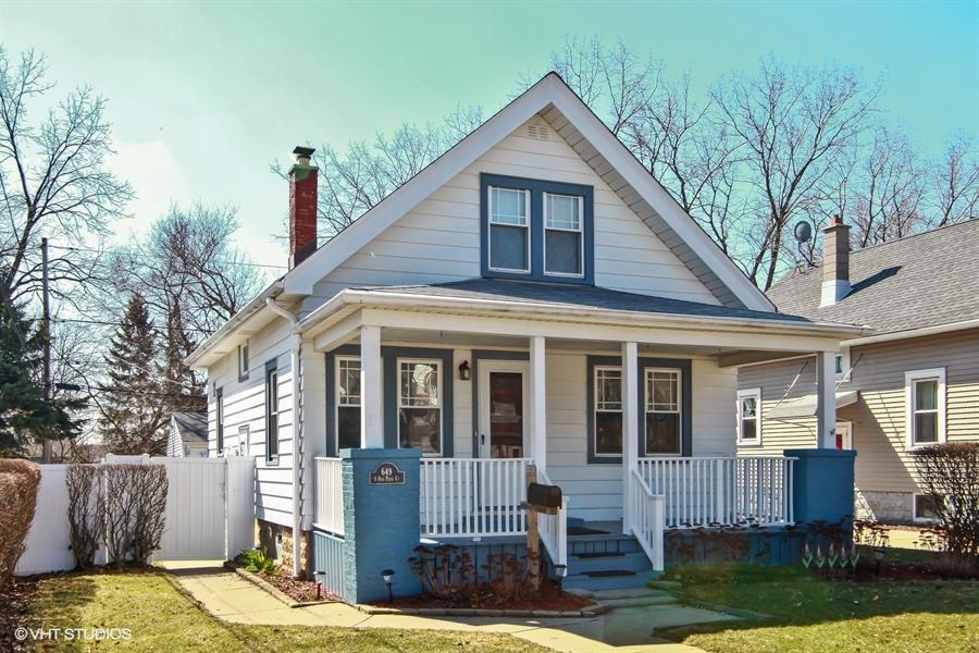 649 S Oak Park, Milwaukee, WI 53214