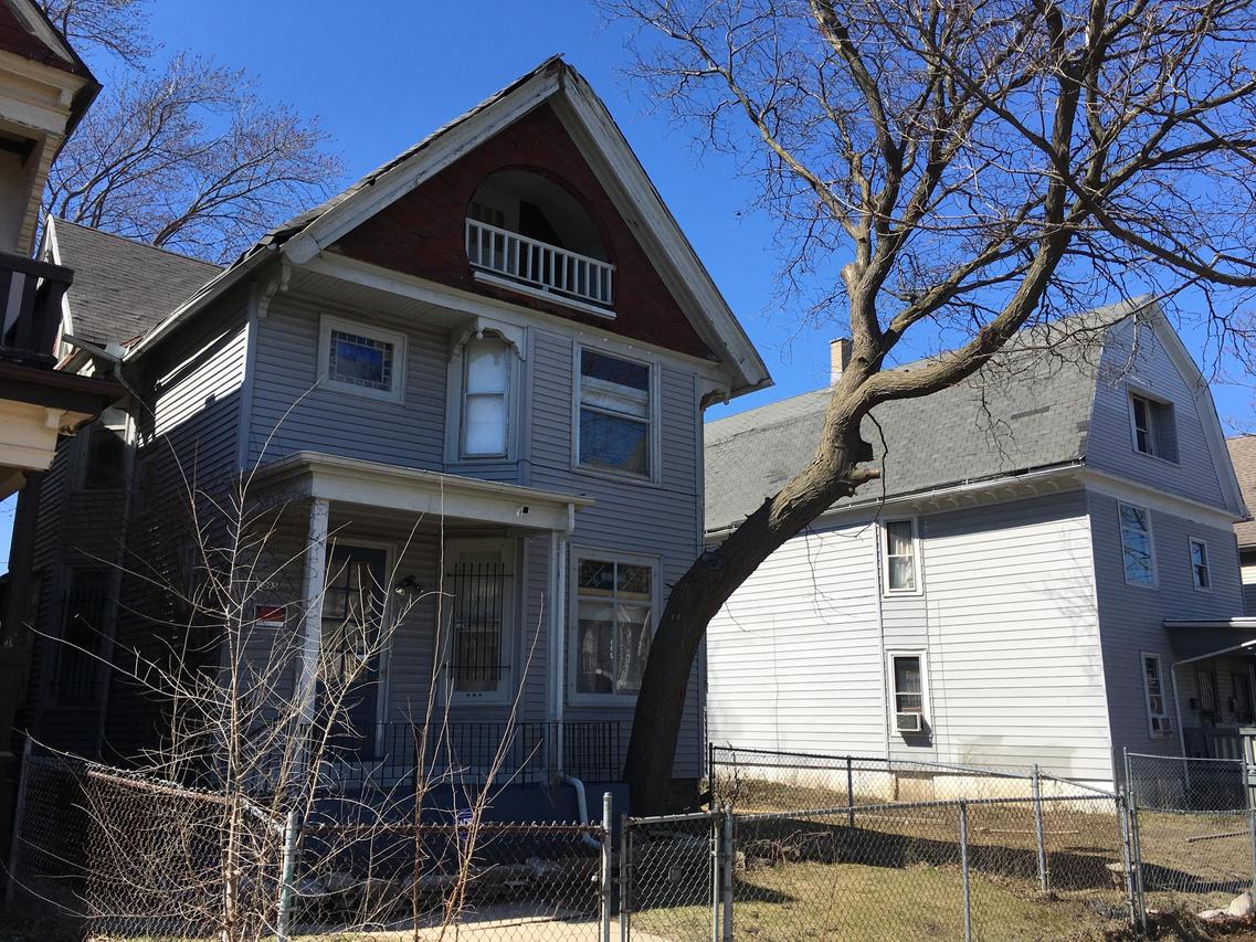 1325 N 23rd St, Milwaukee, WI 53205