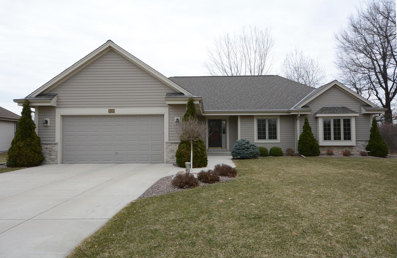 8490 Golden Lake, Franklin, WI 53132