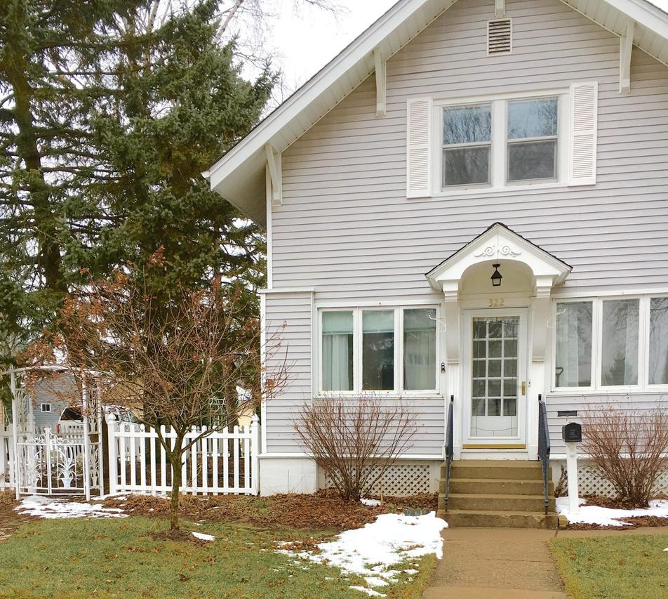 322 N Broad St, Elkhorn, WI 53121