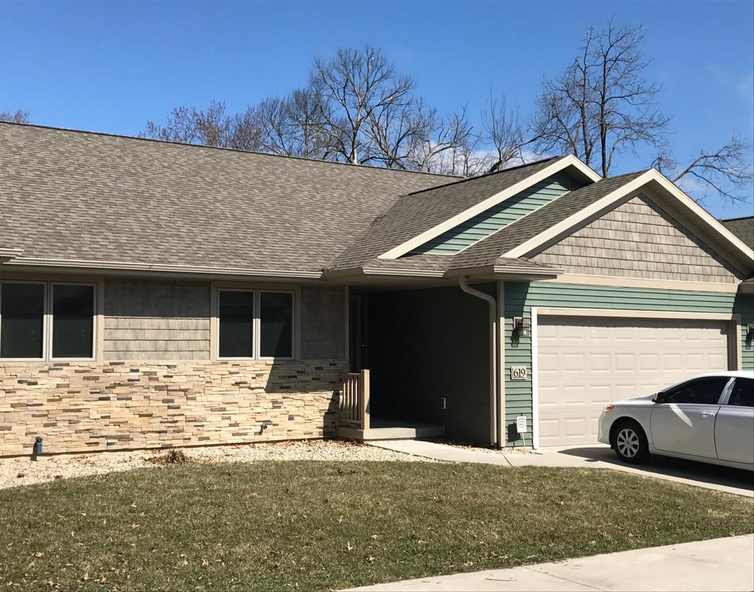 619 4th Ave, Onalaska, WI 54650