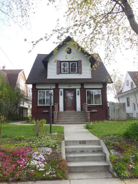 430 E Loos St, Hartford, WI 53027