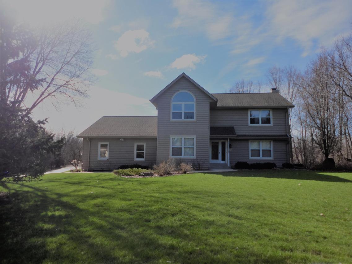 N94W24707 Bark Rd, Lisbon, WI 53017