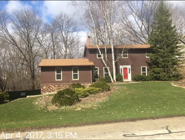 21200 Mary Lynn Dr, Brookfield, WI 53045