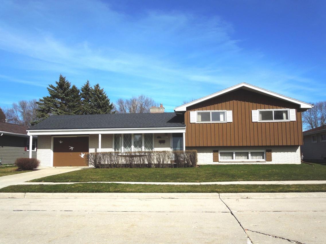 3815 S 14th St., Sheboygan, WI 53081