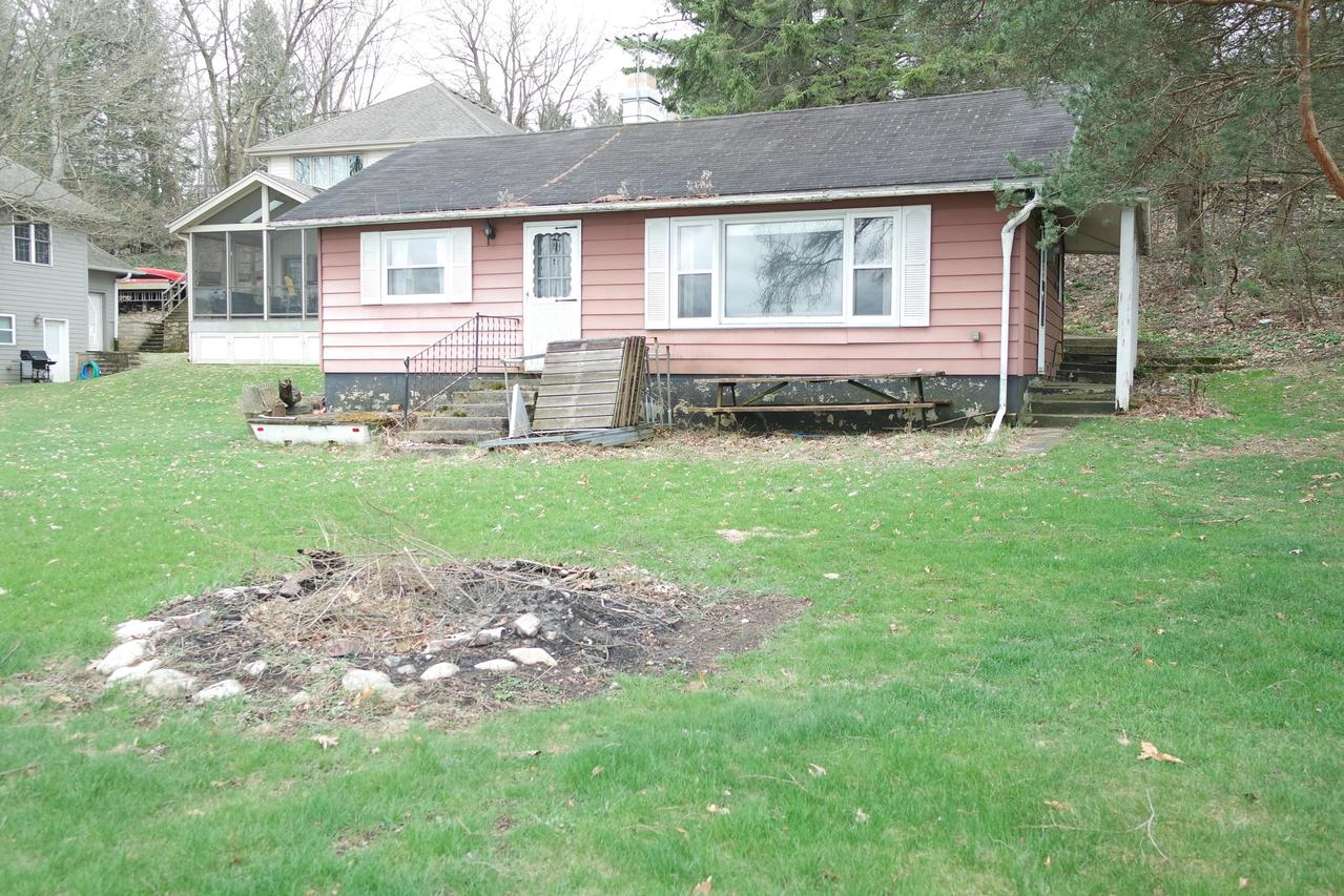 S108W34720 South Shore, Eagle, WI 53149