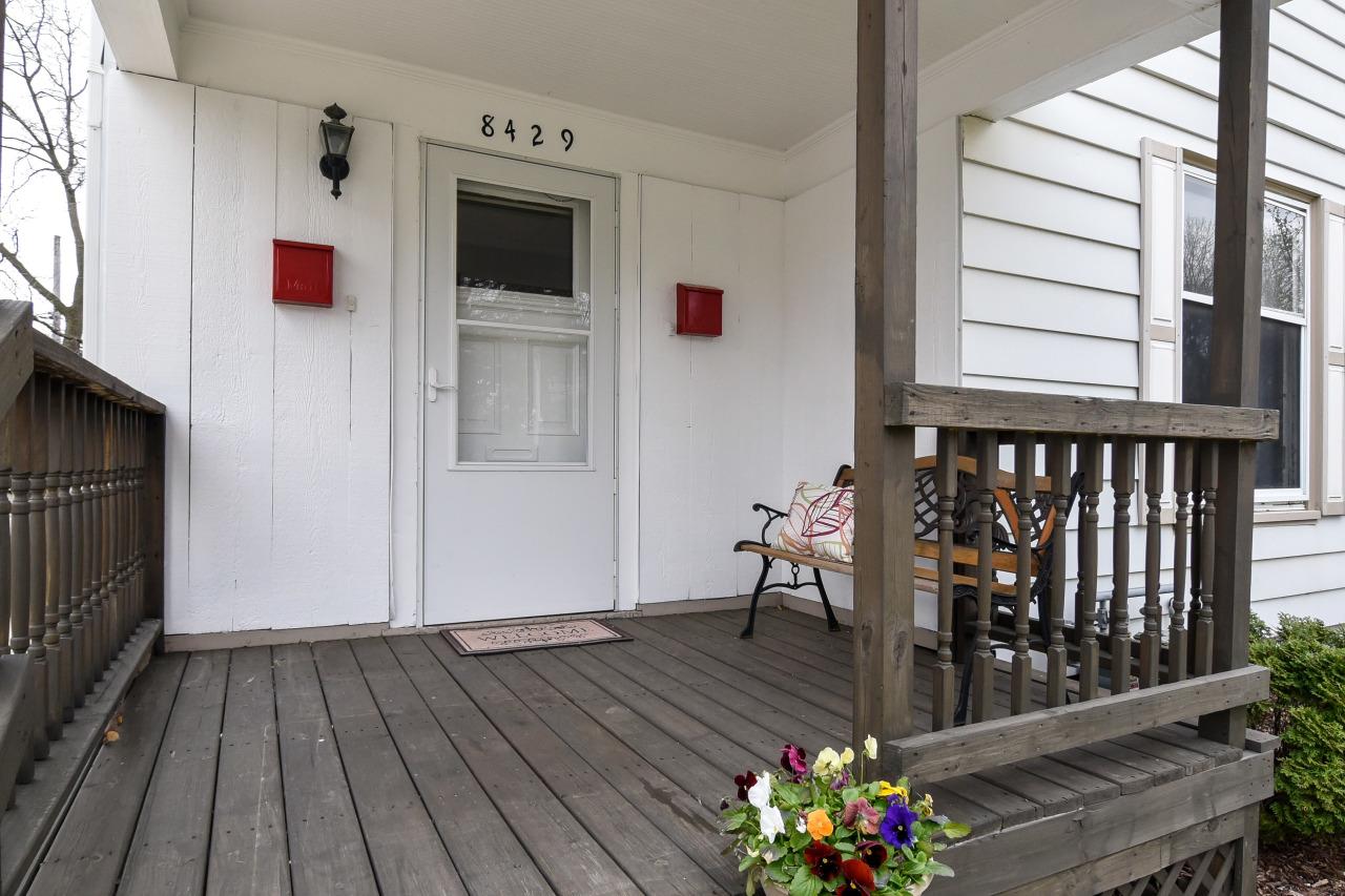 8427 W Mitchell St #8429, West Allis, WI 53214