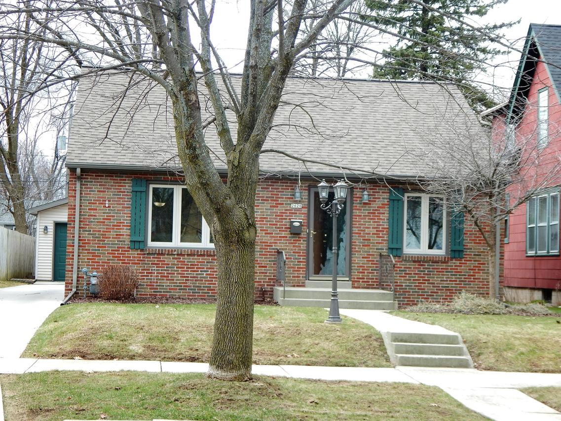 2626 N 9th St., Sheboygan, WI 53083