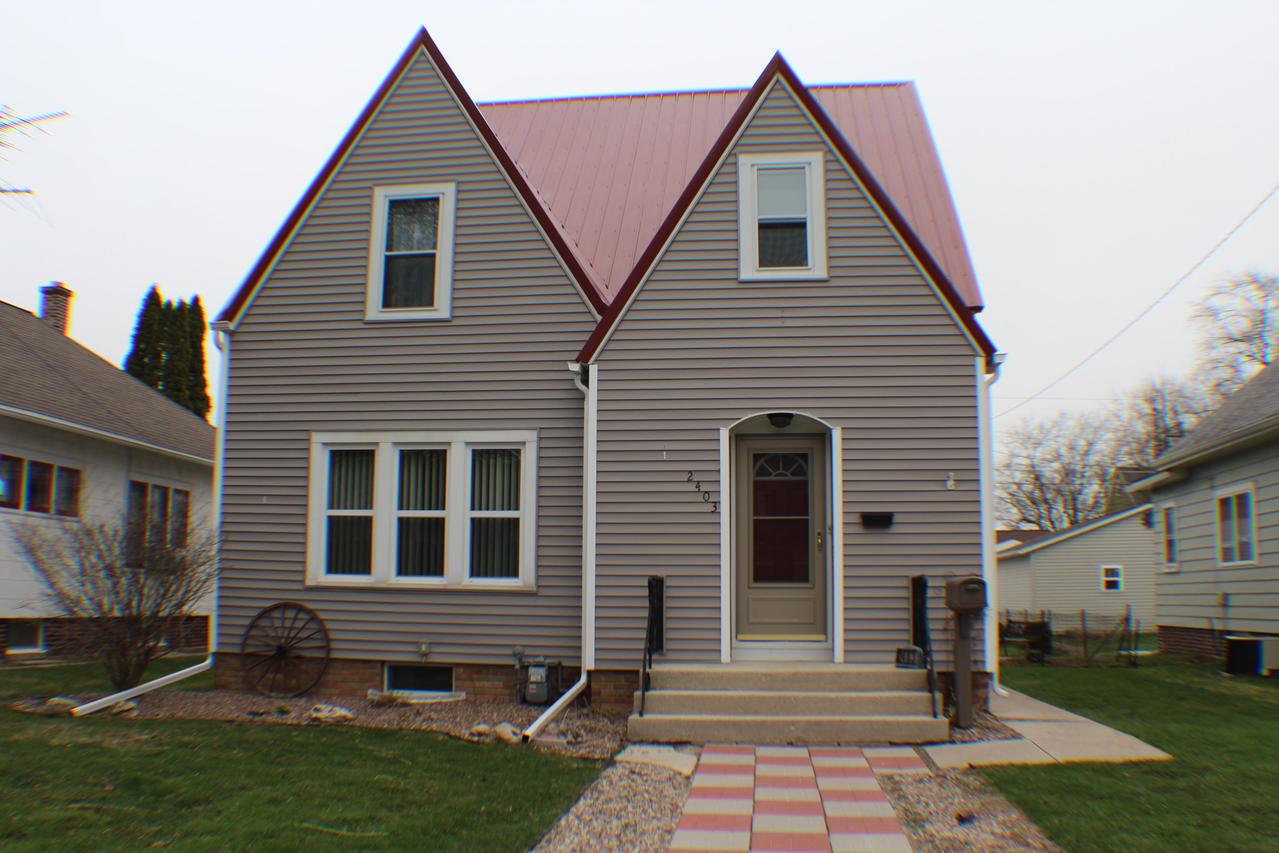 2403 Wedemeyer, Sheboygan, WI 53081