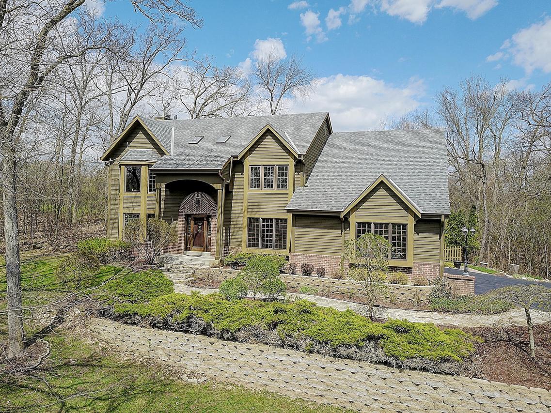S84W30536 Chestnut Dr., Mukwonago, WI 53149