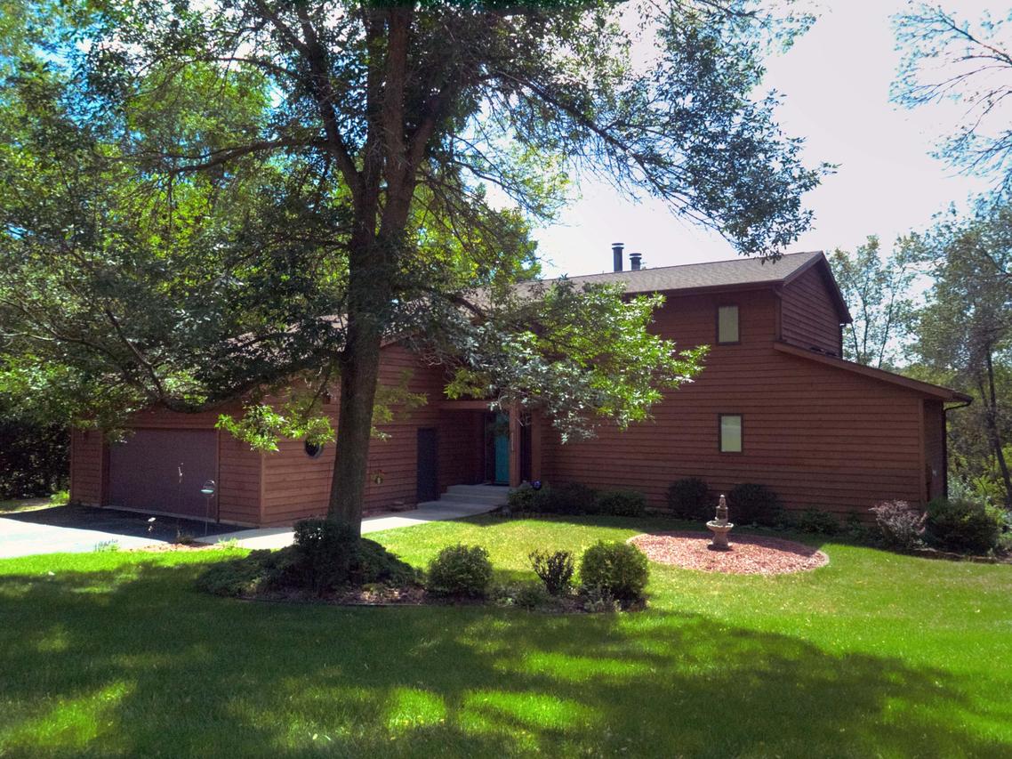 W6314 Winesap Dr, Onalaska, WI 54650