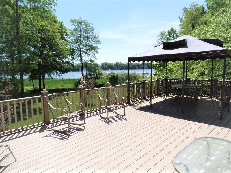 N3029 Ellen View, Lyndon, WI 53011
