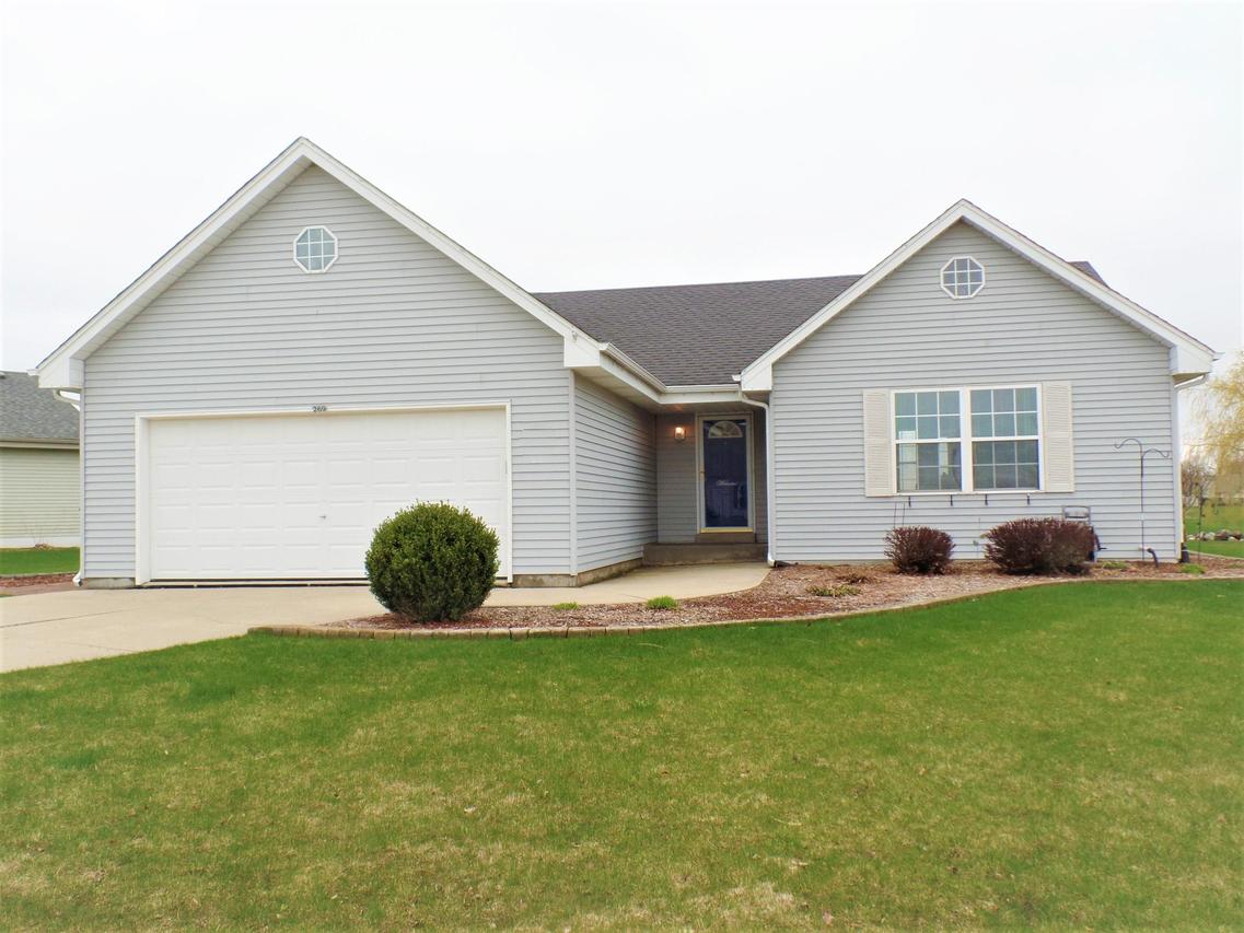 269 Highland Dr, Belgium, WI 53004