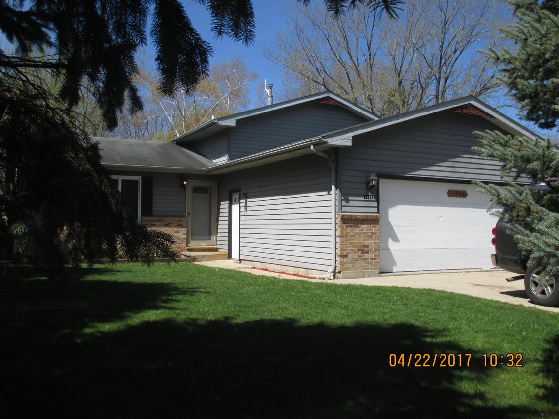 11126 8th Ave, Pleasant Prairie, WI 53158