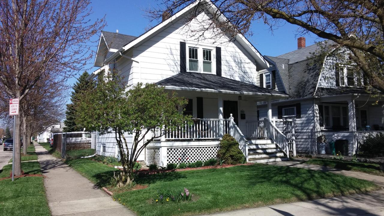 6924 14th Ave, Kenosha, WI 53143