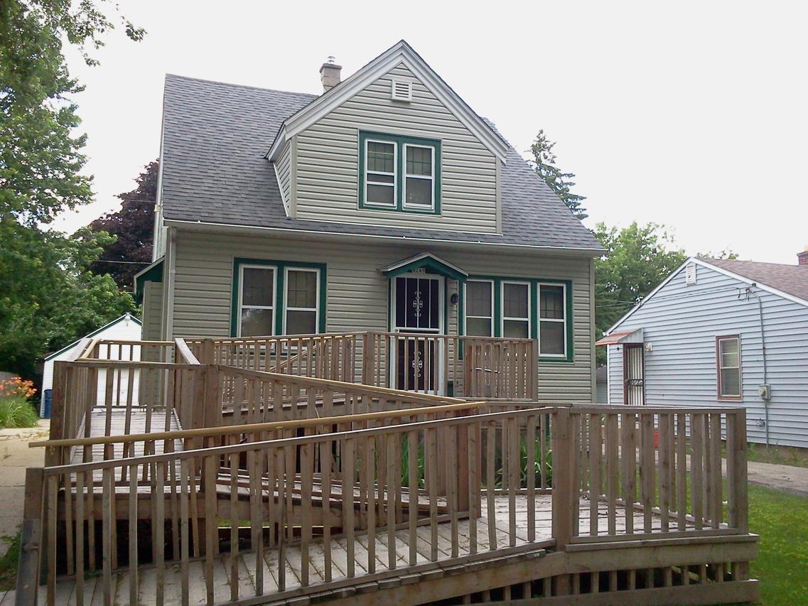 4249 N 39th St., Milwaukee, WI 53216