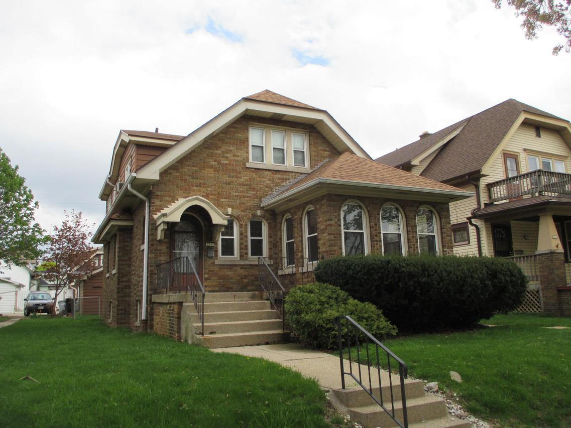 2212 S 36th St. #A, Milwaukee, WI 53215