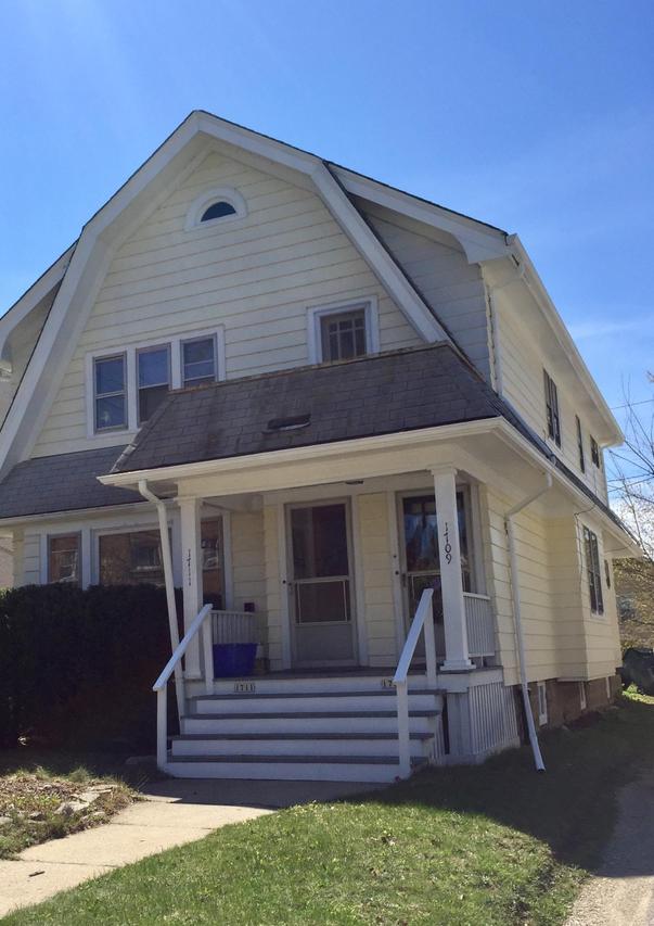 1709 E Newton Ave #1711, Shorewood, WI 53211