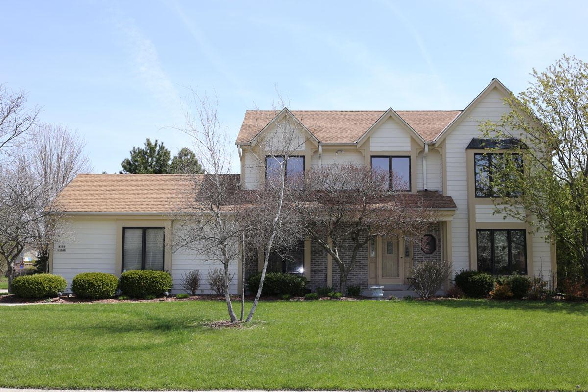 W174N4948 Sheffield Ct, Menomonee Falls, WI 53051