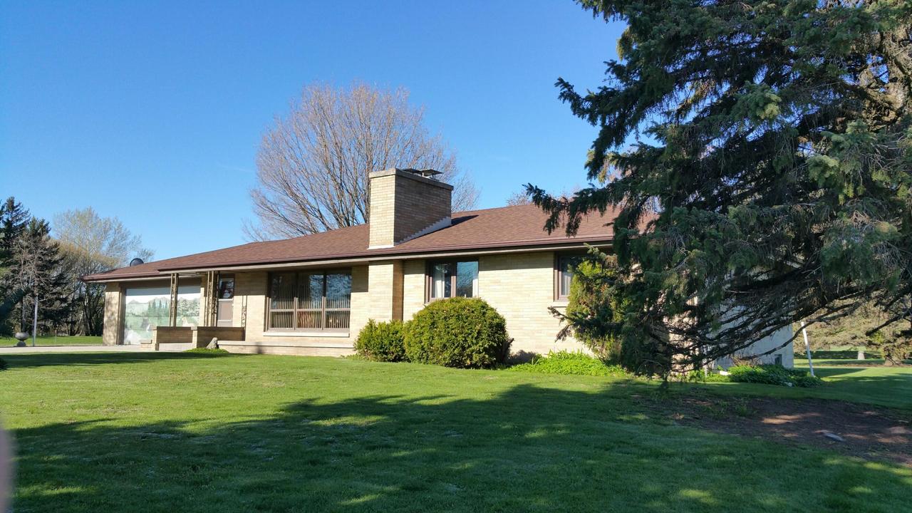 N5202 State Road 67, Plymouth, WI 53073