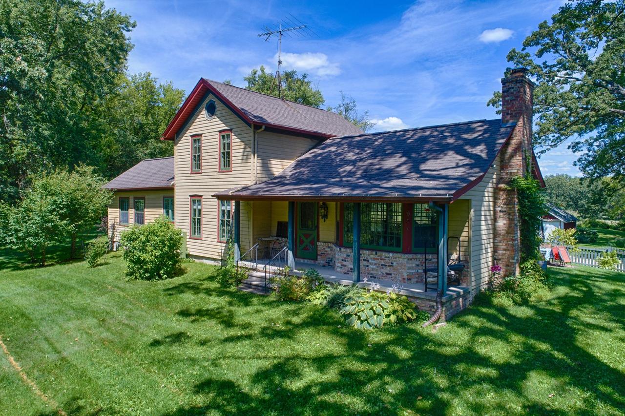 N9296 Tamarack Rd, La Grange, WI 53190