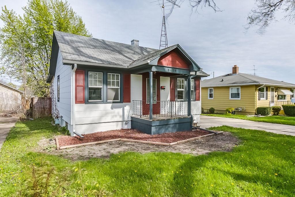 5629 43rd Ave, Kenosha, WI 53144