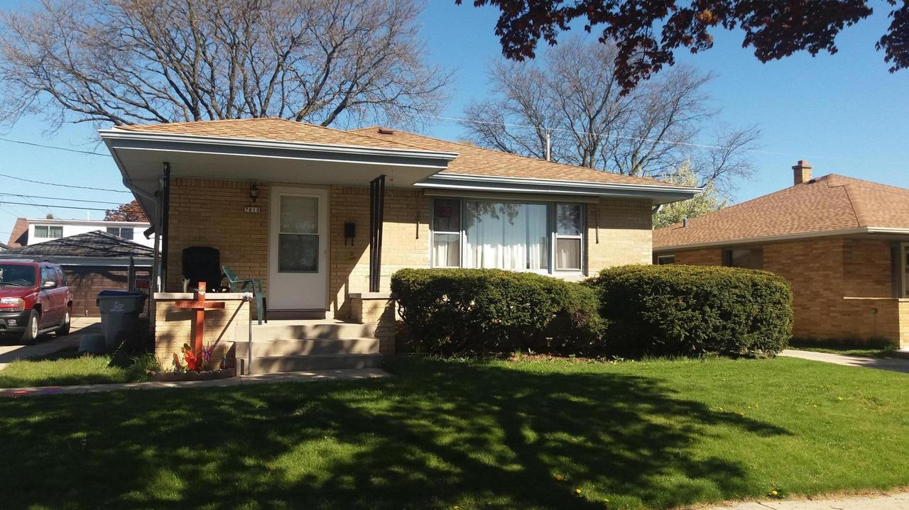 7818 W Fiebrantz Ave., Milwaukee, WI 53222