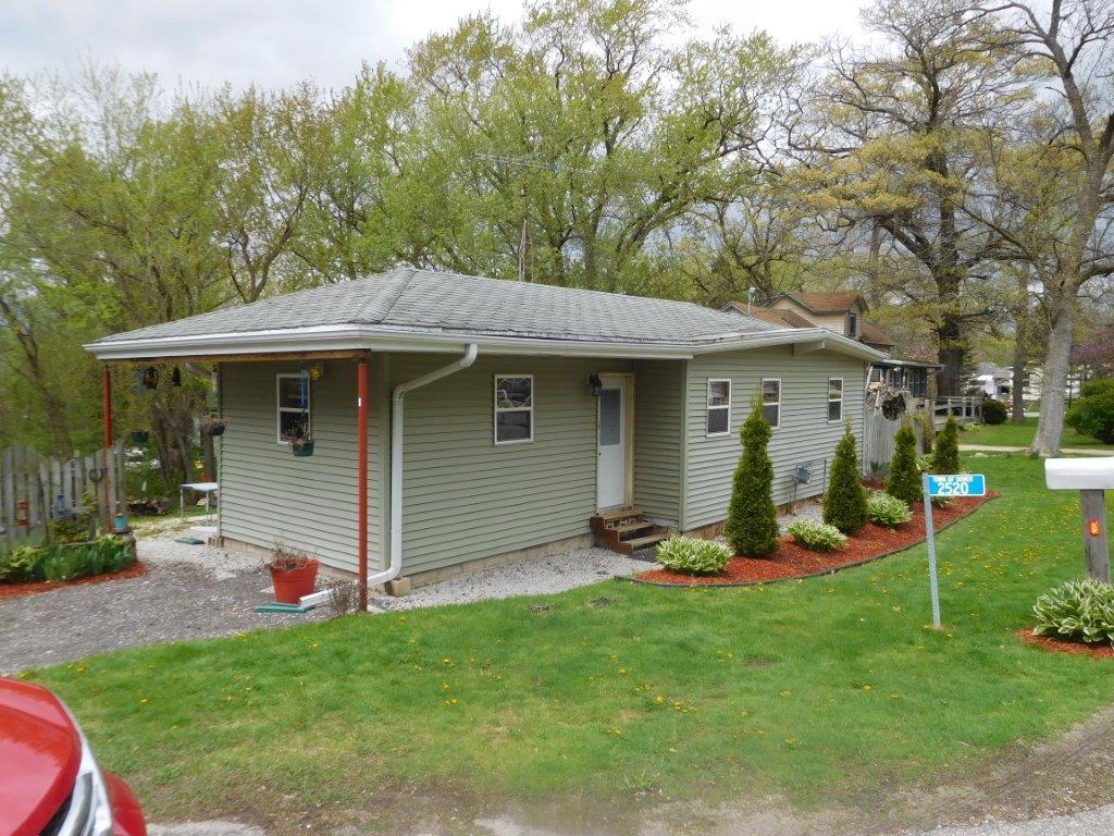 2520 Lincoln Ave, Dover, WI 53139