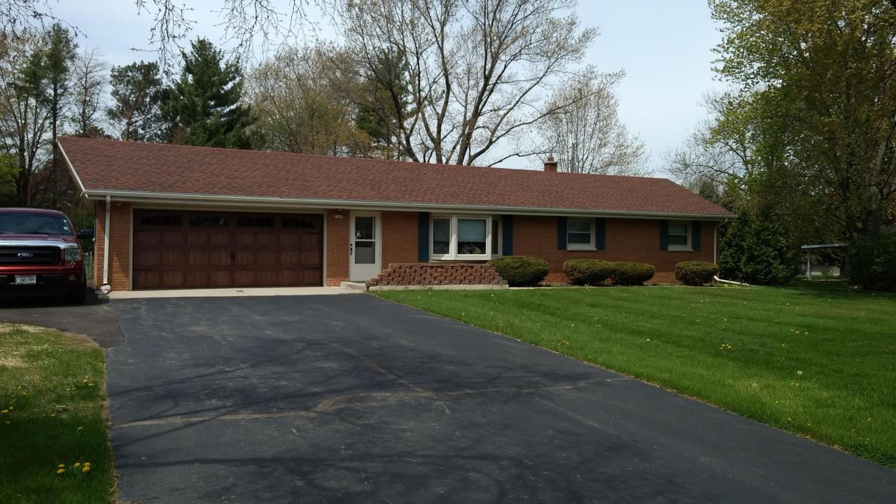 1149 Woodview Dr, Richfield, WI 53033