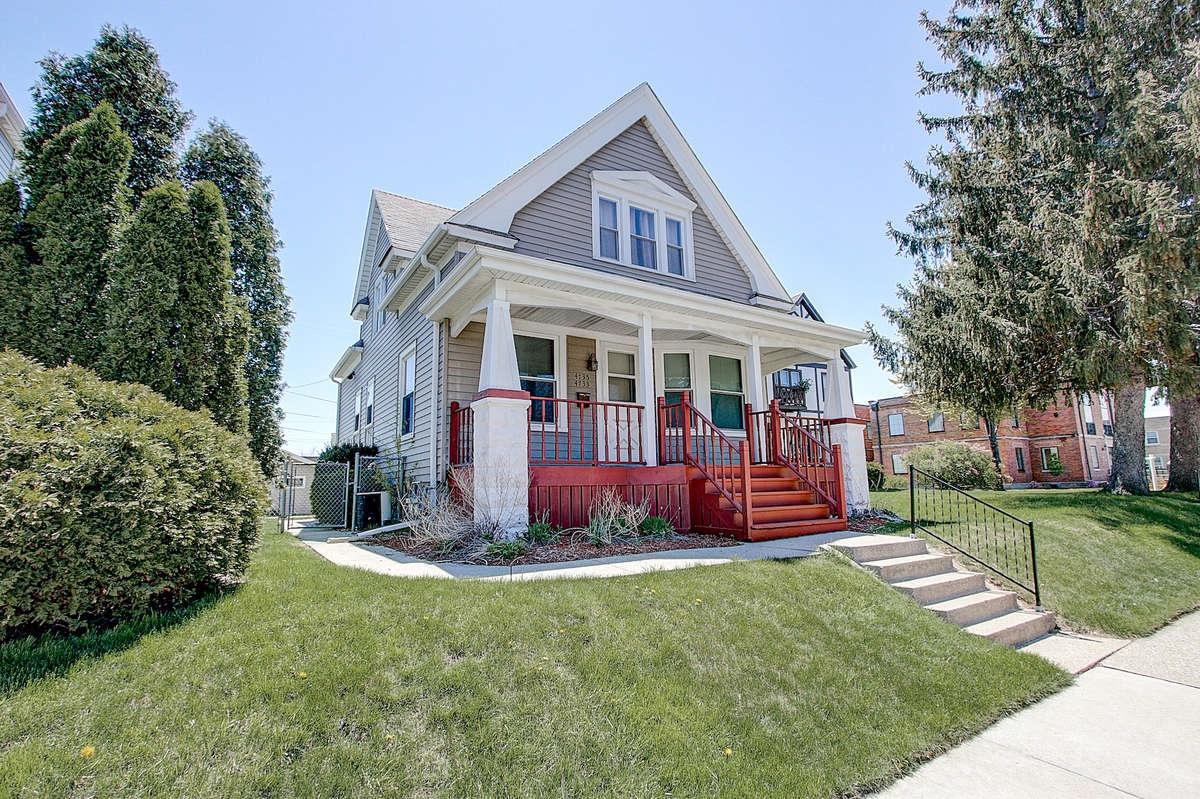 4733 W Beloit Rd #4735, West Milwaukee, WI 53214