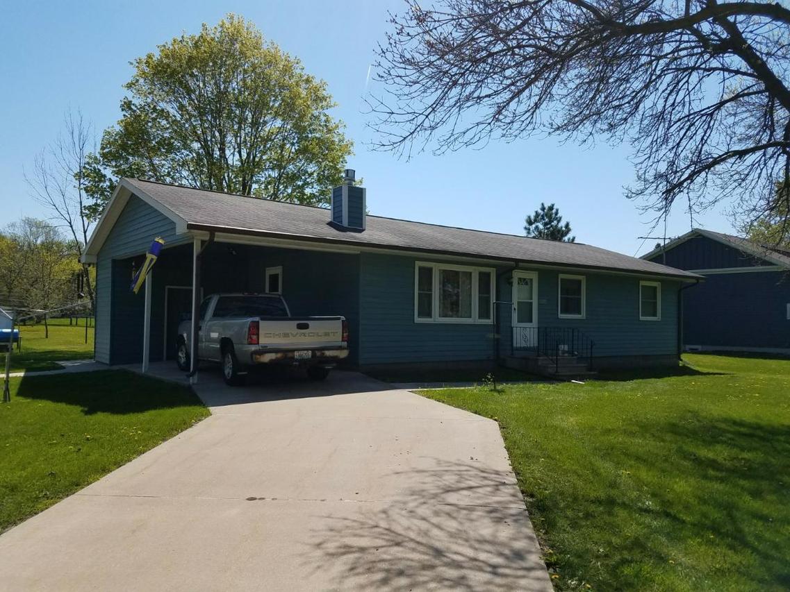 N5834 Cottage Ln., Onalaska, WI 54650