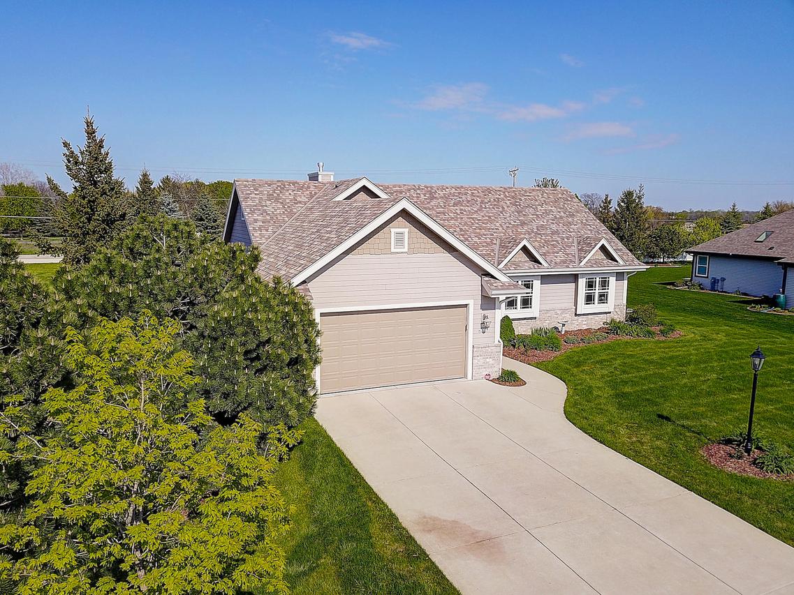 N44W22718 Bridge St., Pewaukee, WI 53072